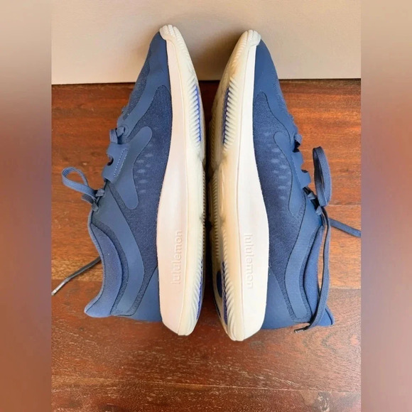 Lululemon Women’s Blue Strong feel Trainers Shoes Size 8 - Picture 8 of 12